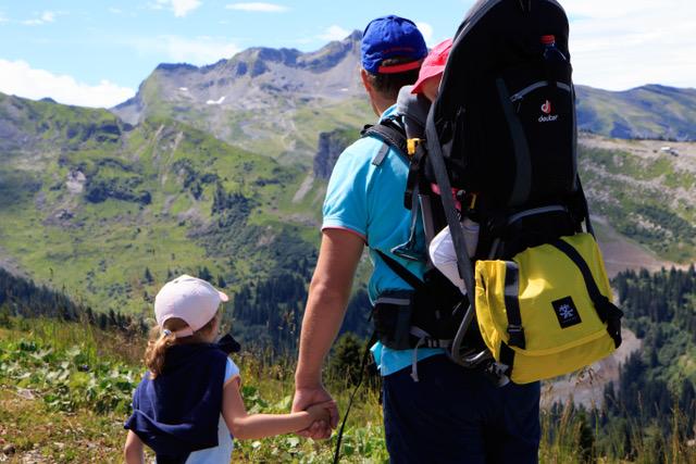A photo Myrthe took of her daughters and husband on a hike overlooking a beautiful mountainside