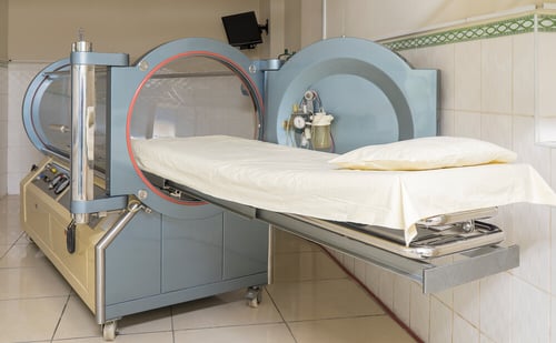 Is Hyperbaric Oxygen Therapy for COVID Long-Haulers Worth It?