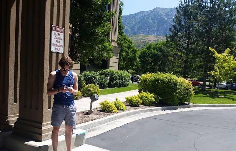 A photo of Chris waiting outside of Cognitive FX in Provo, Utah.